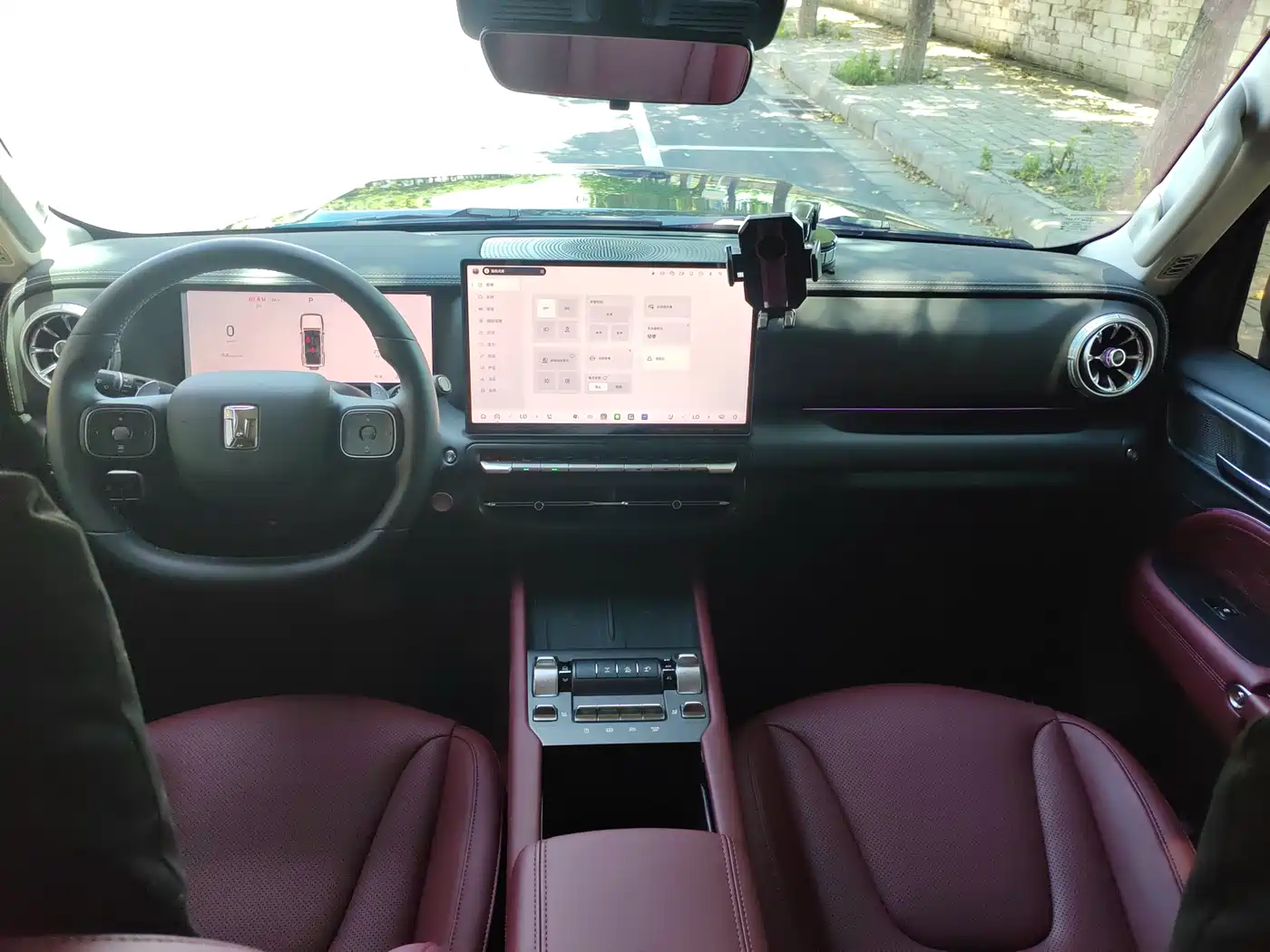 Tank 300 2025 2.0T Challenger фото 9
