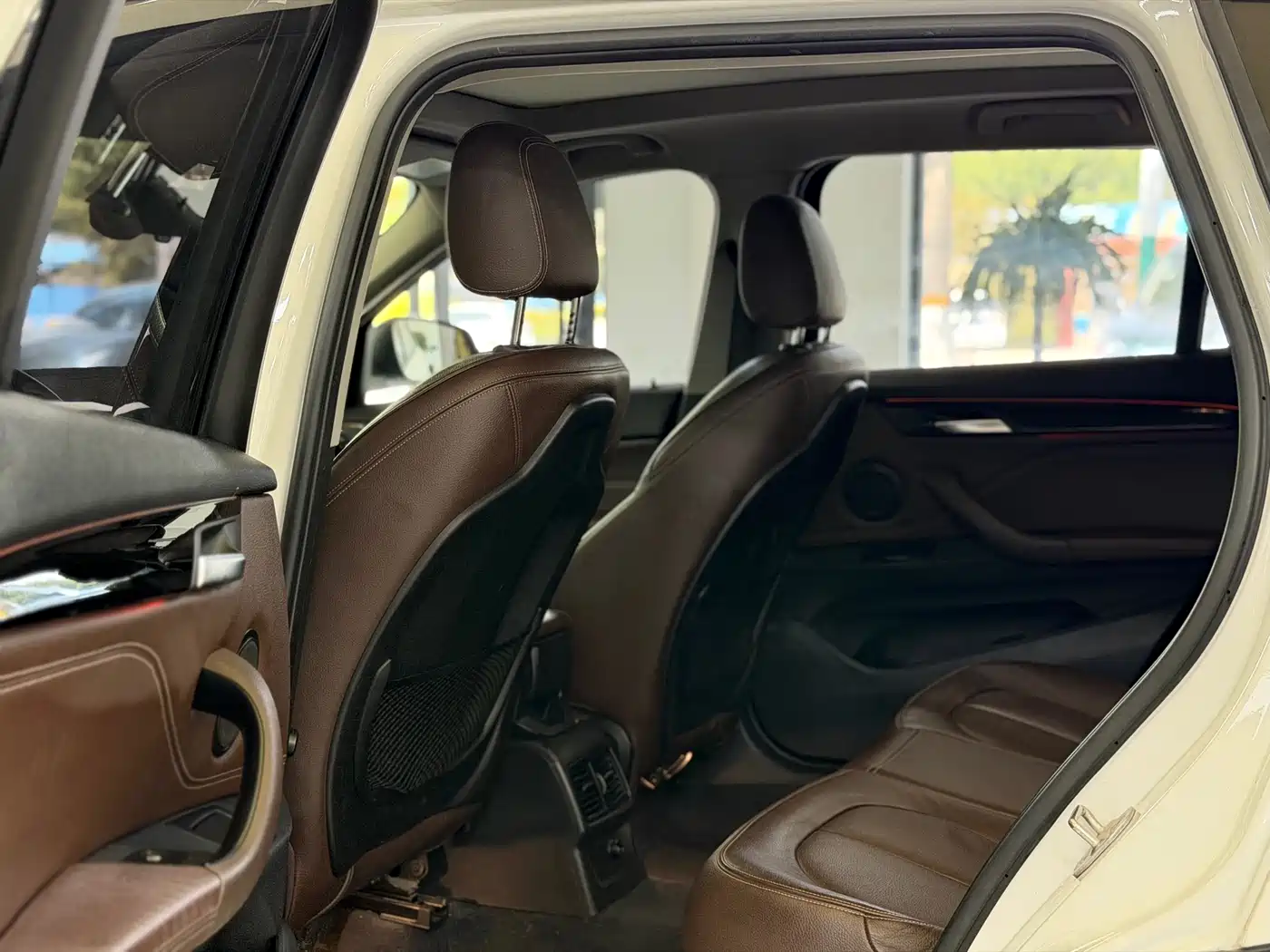 BMW X1 2018 xDrive20Li Premium Model фото 5