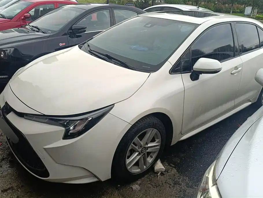 Toyota Levin 2019 185T CVT Luxury Edition China VI фото 2