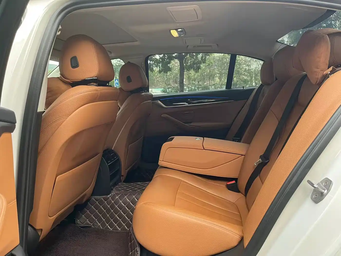 BMW 5 Series 2018 528Li Launch Special Edition фото 11
