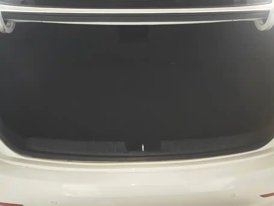 Hyundai Mistra 2019 1.8L Automatic Smart GLS Commemorative Edition China V фото 4