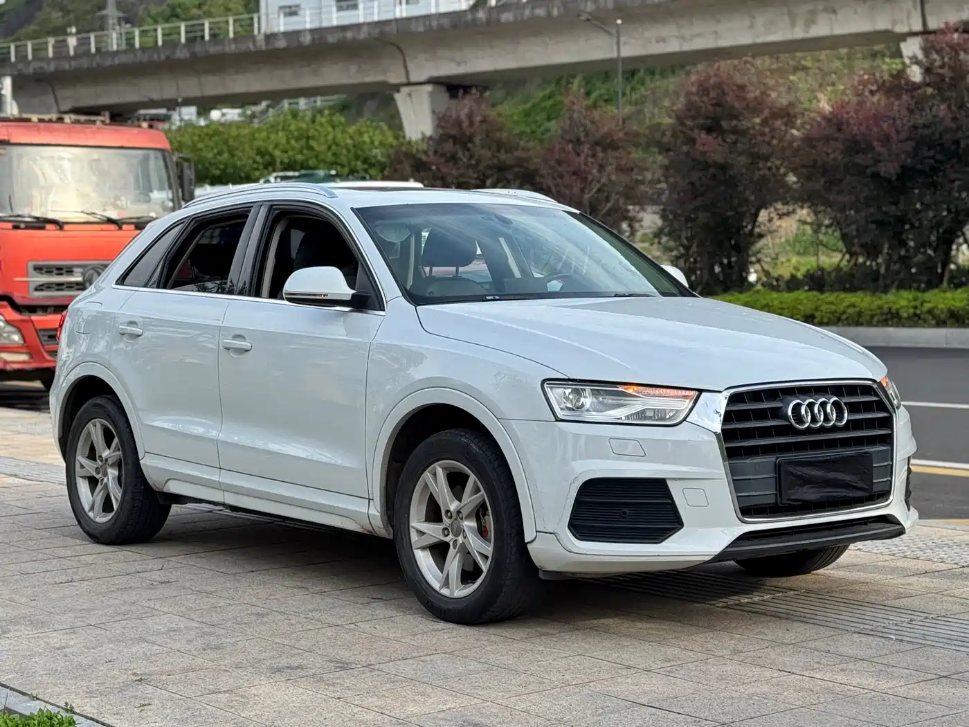 Audi Q3 2017 30 TFSI Fashion фото 3