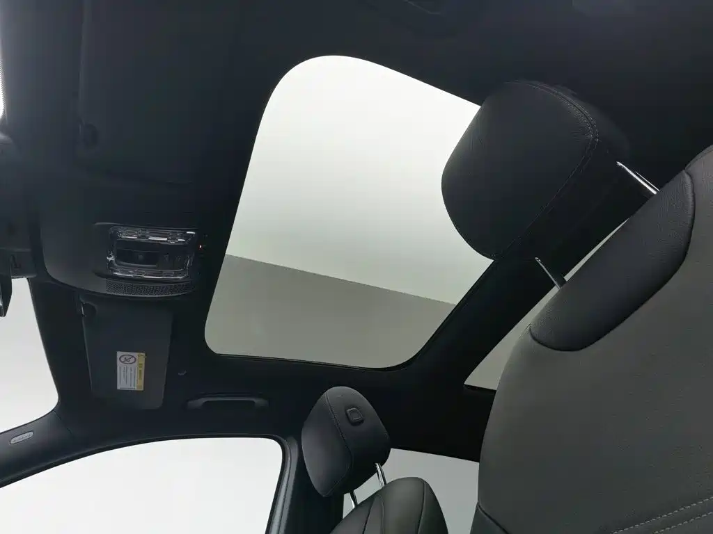Mercedes-Benz GLA, миниатюра 14