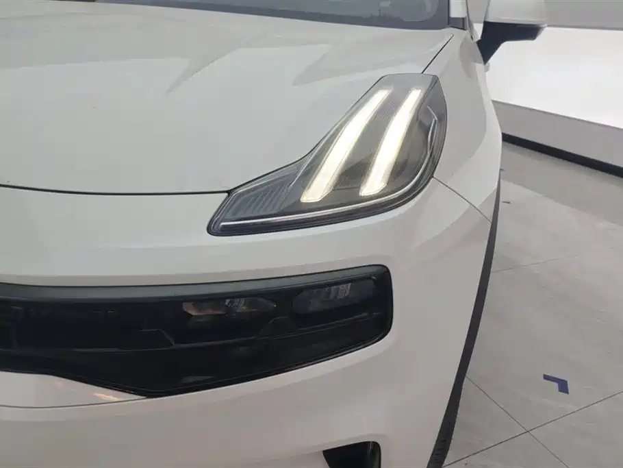 Lynk & Co 06 2023 Remix 1.5T Power Pro фото 5
