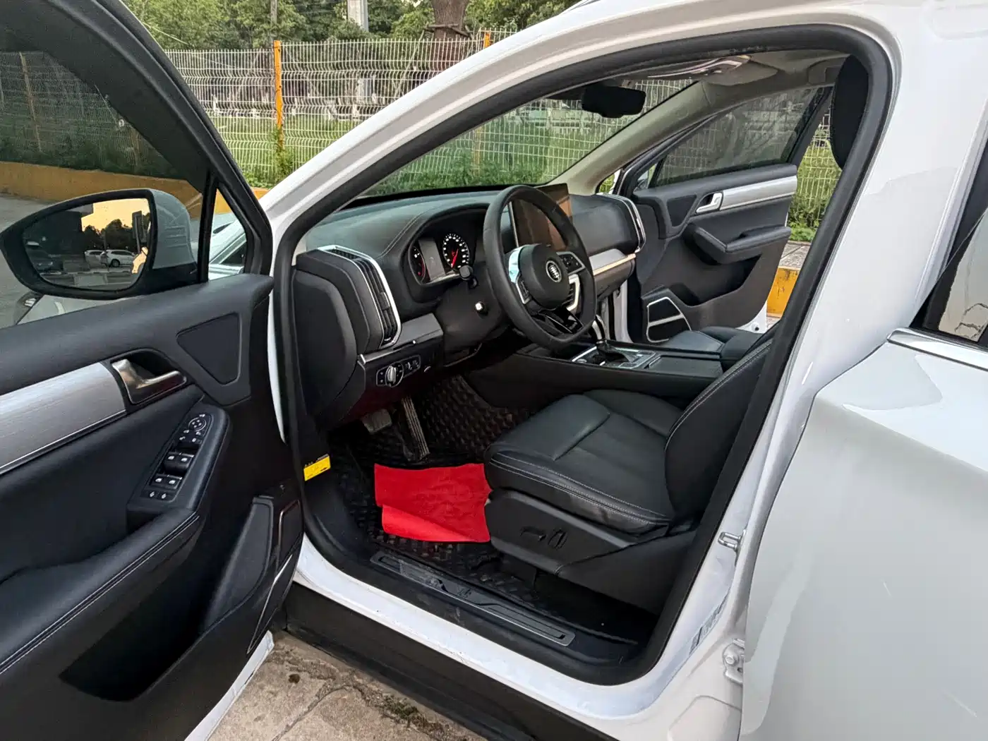 BYD Tang 2019 2.0T Automatic Smart Connect Noble 7-seater China VI фото 9