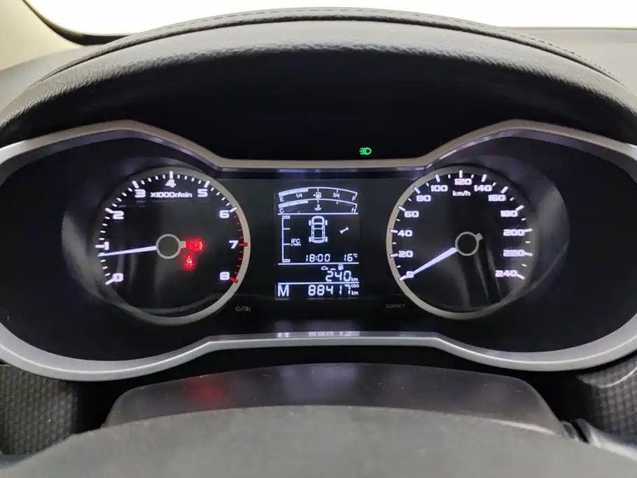 Фото 14 - Geely Emgrand GS