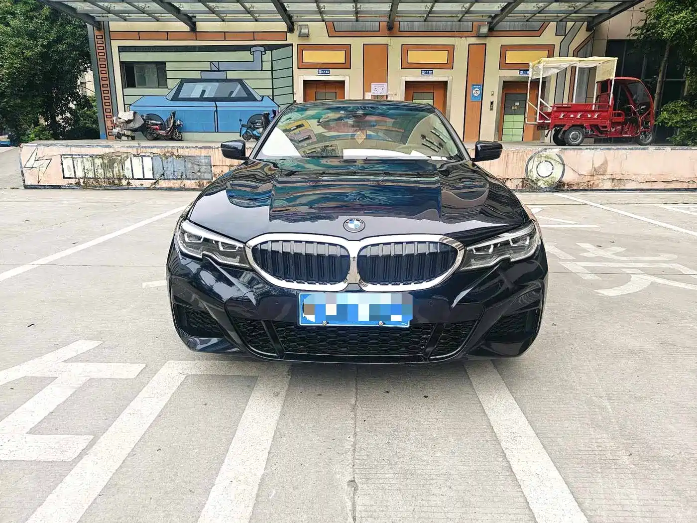 BMW 3 Series 2022 325i M Sport Shadow Edition фото 2