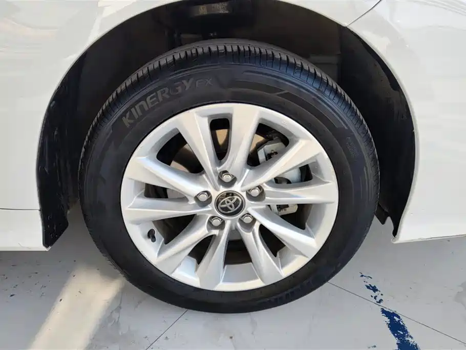 Toyota Corolla 2023 1.2T Elite Edition фото 6