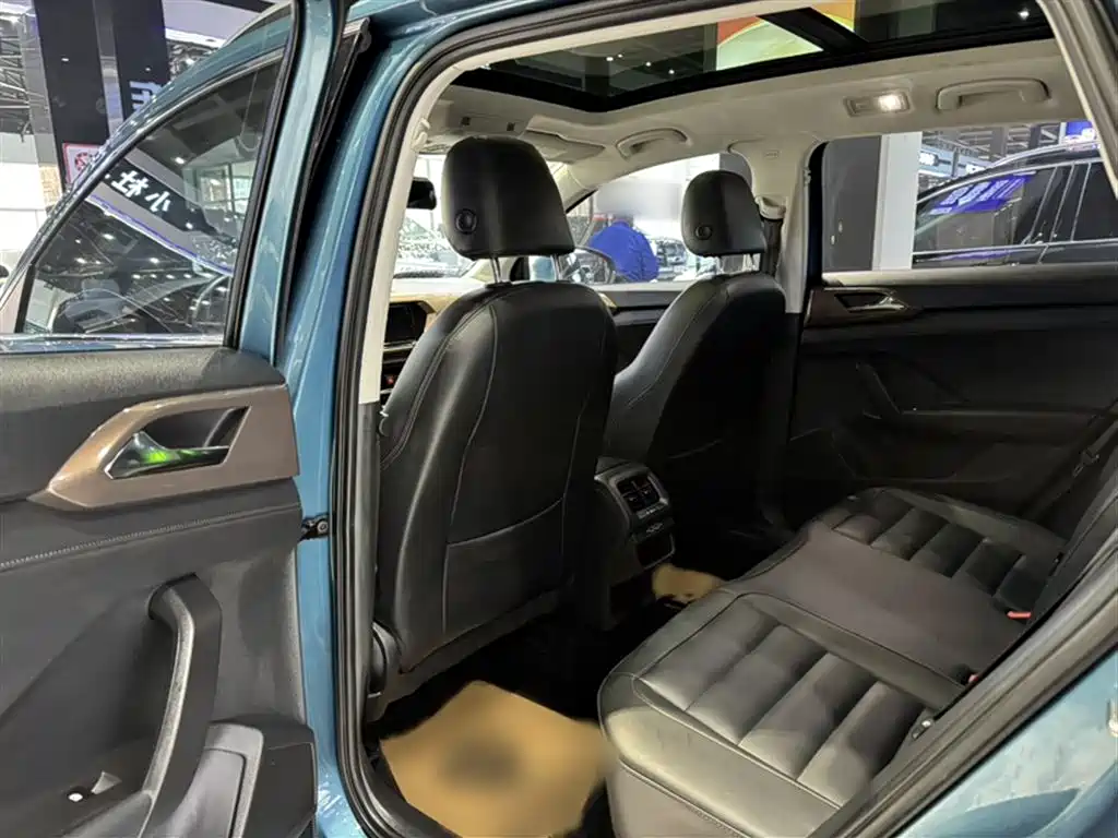 Volkswagen Tharu 2019 280TSI FWD Luxury Edition China VI фото 19