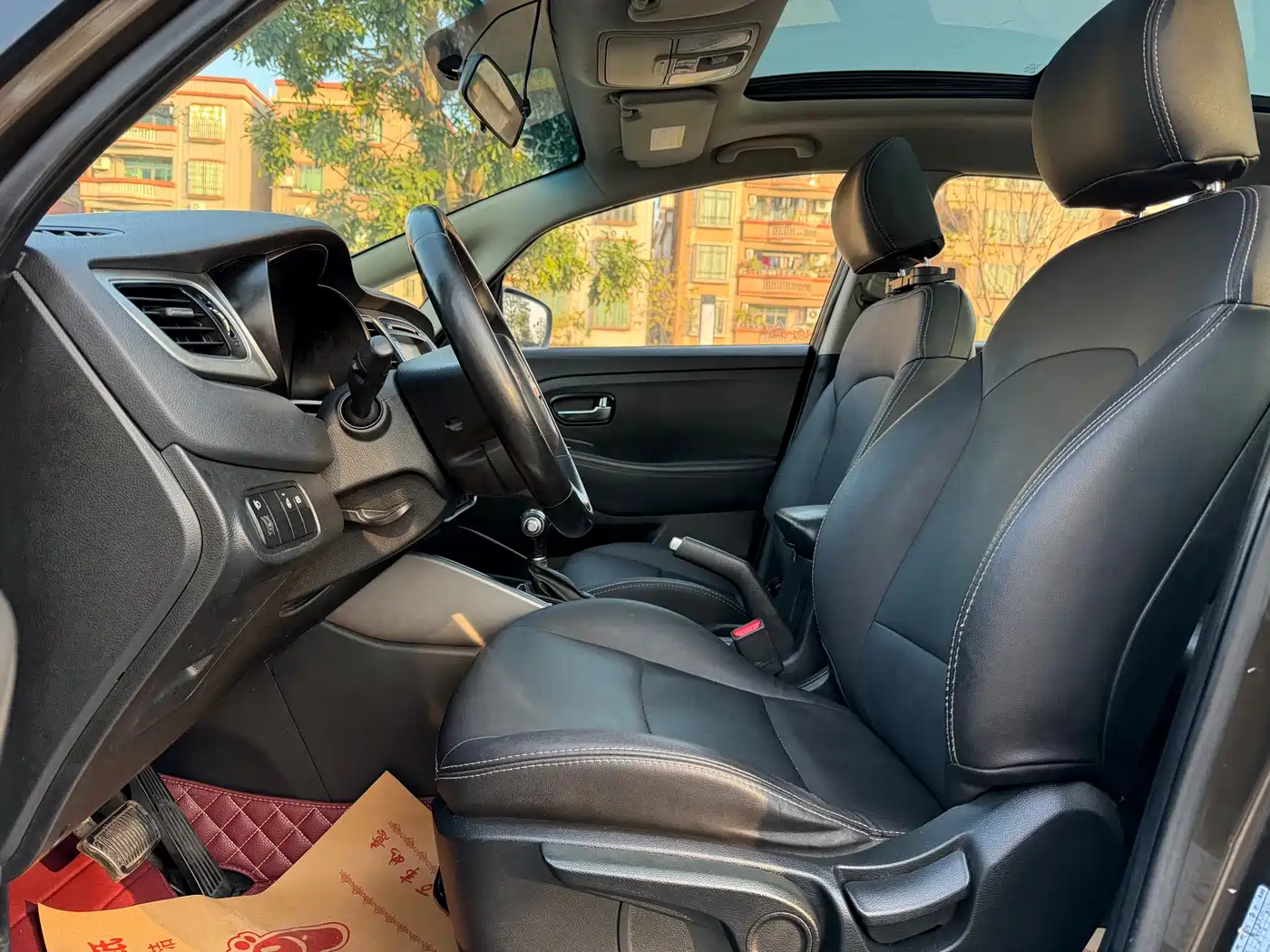 Kia Carens 2013 2.0L 7-Seat Auto Standard China IV фото 4