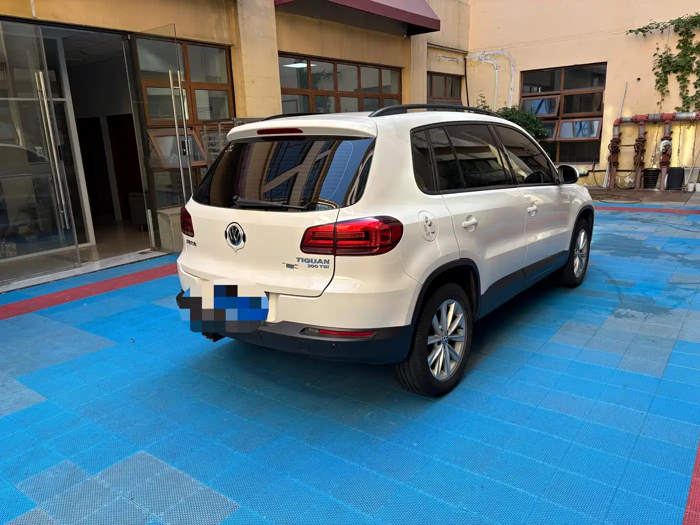 Volkswagen Tiguan 2017 300TSI Automatic 2WD Silk Road Comfort Edition фото 10