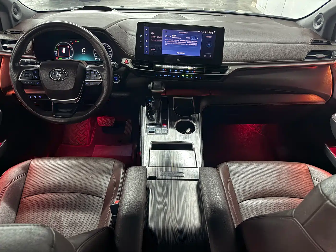 Toyota Sienna 2021 2.5L Hybrid Platinum Edition фото 12