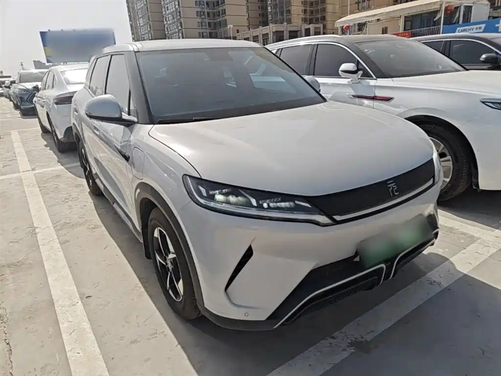 BYD Yuan UP 2024 401KM Leading Edition фото 4