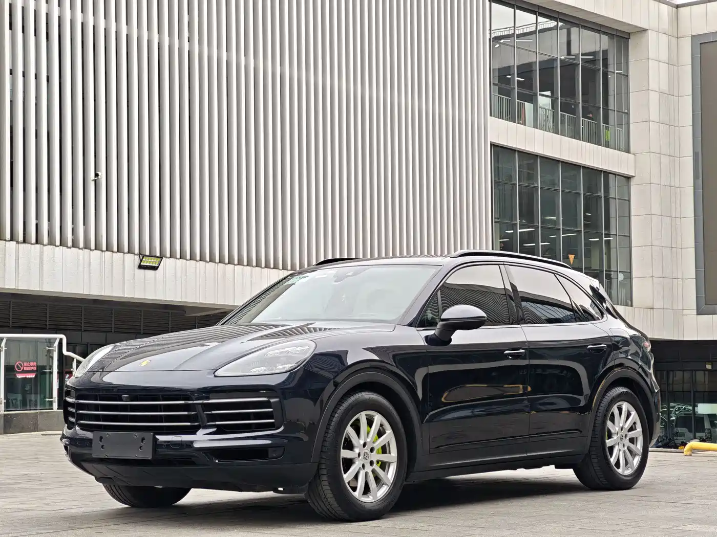 PORSCHE CAYENNE NEW ENERGY