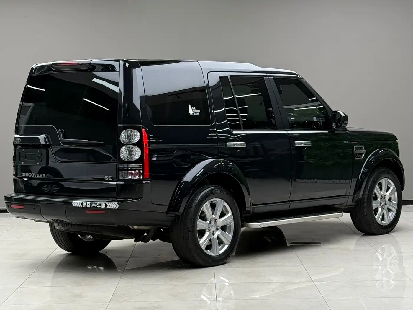 Land Rover Discovery 2016 3.0 SC V6 SE фото 2