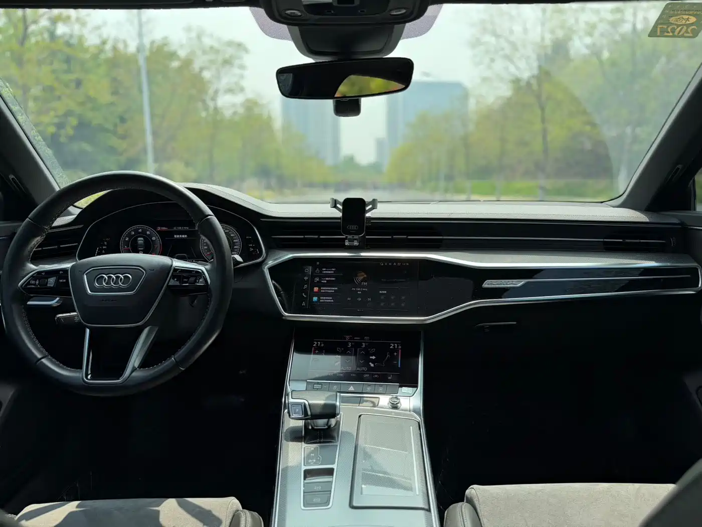 Audi A6L 2021 45 TFSI quattro Exclusive Sport фото 10