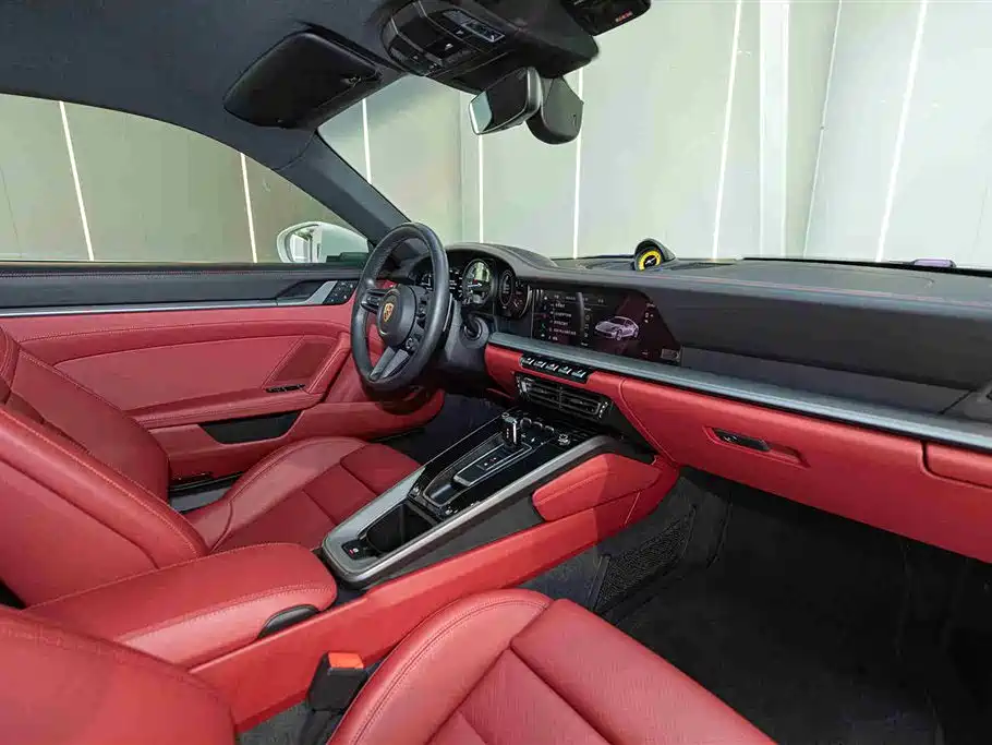 Porsche 911 2023 Carrera 3.0T фото 19