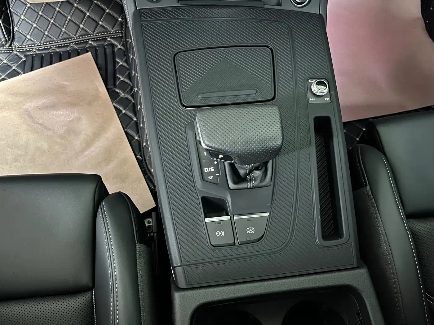 Audi Q5L 2026 2025 40 TFSI Luxury Dynamic