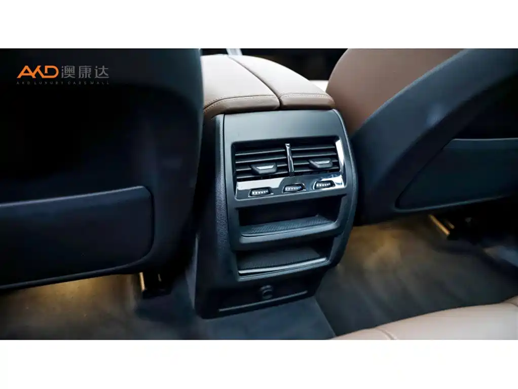BMW X5 (Import) 2021 xDrive30i M Sport Package фото 9