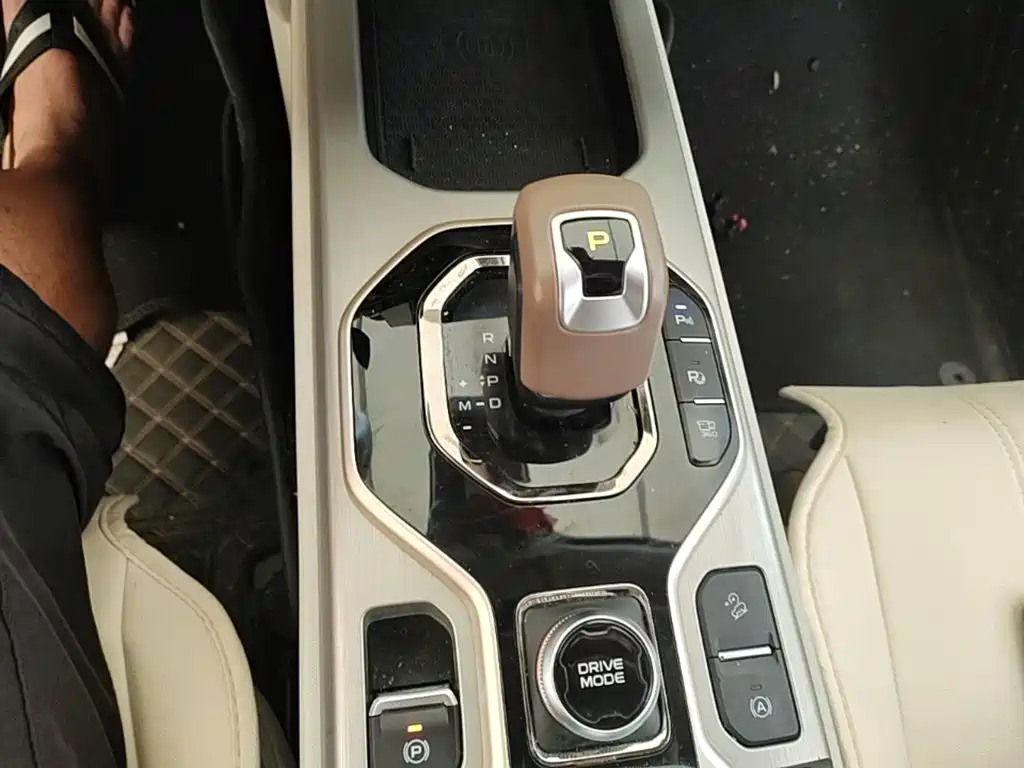Geely ICON 2022 2020 1.5TD i9 BSG