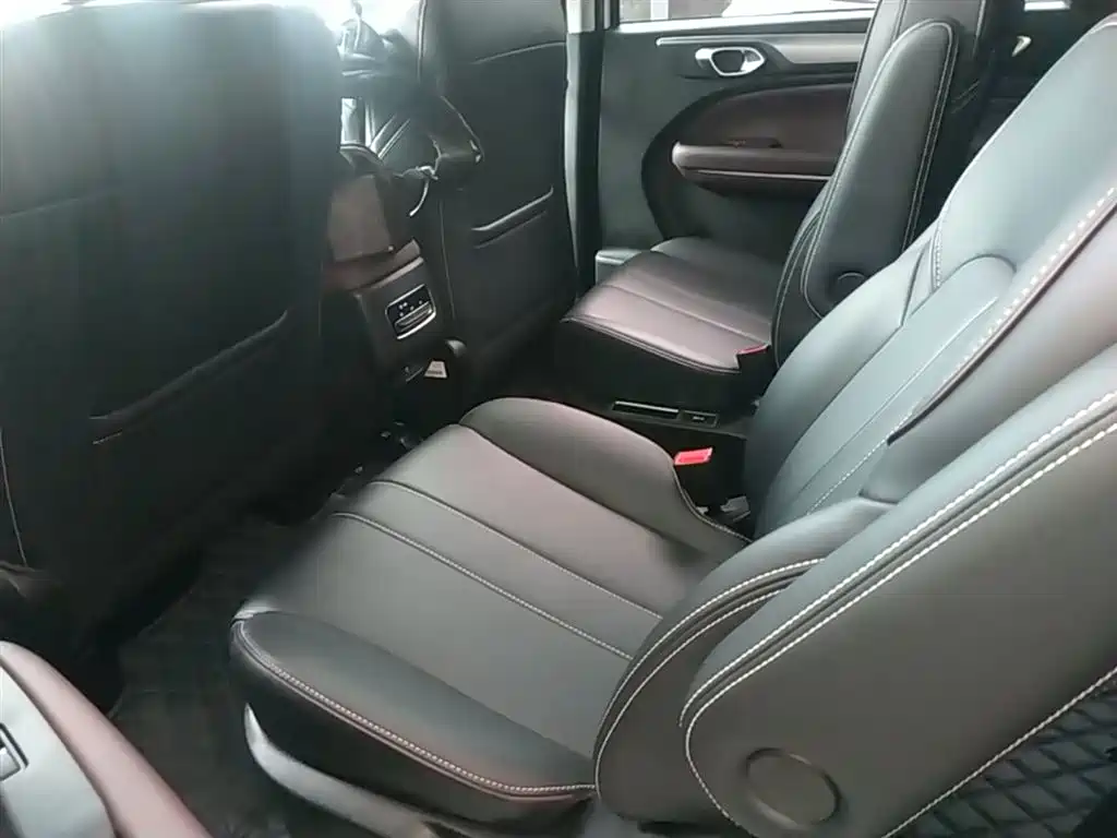 GAC Trumpchi Trumpchi M6 2023 PRO 270T DCT Luxury Edition фото 17