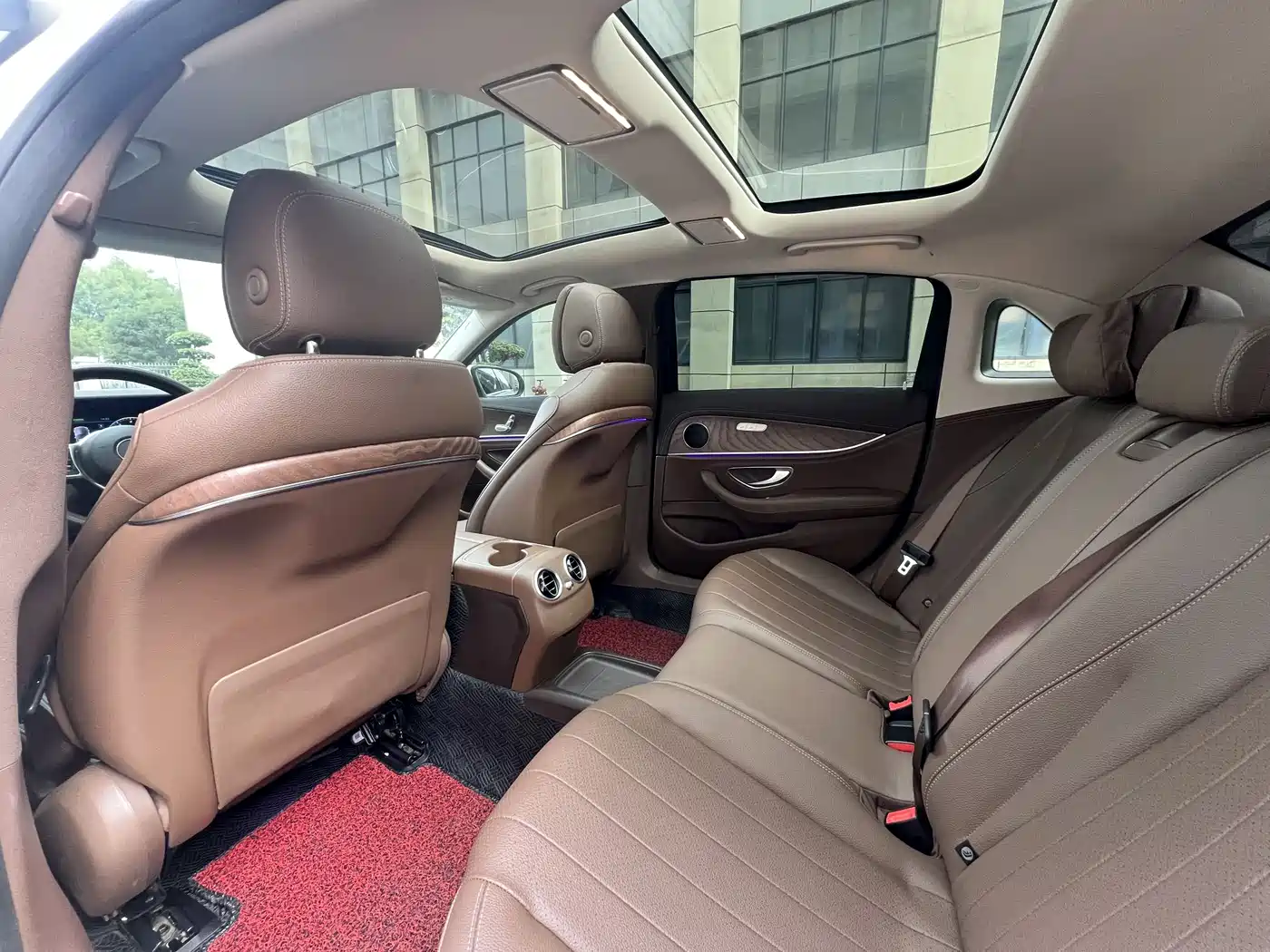 Mercedes-Benz E-Class 2019 E 260 L фото 6