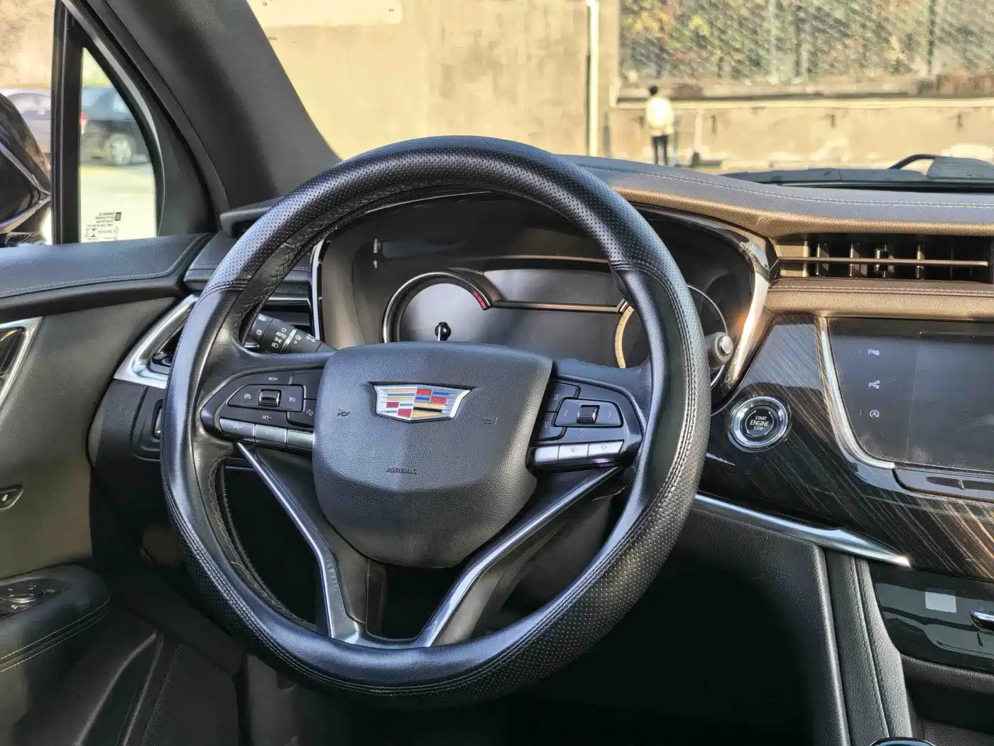 Cadillac XT6 2021 28T 6-Seater AWD Luxury фото 9