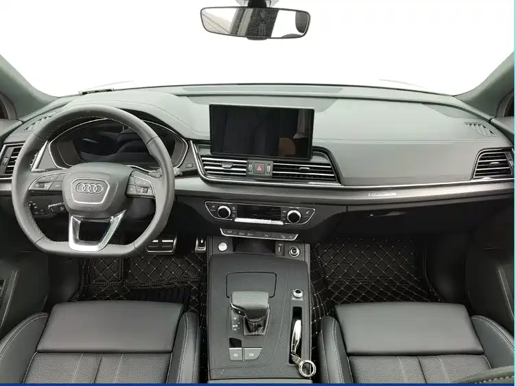 Audi Q5L 2026 2025 40 TFSI Luxury Dynamic