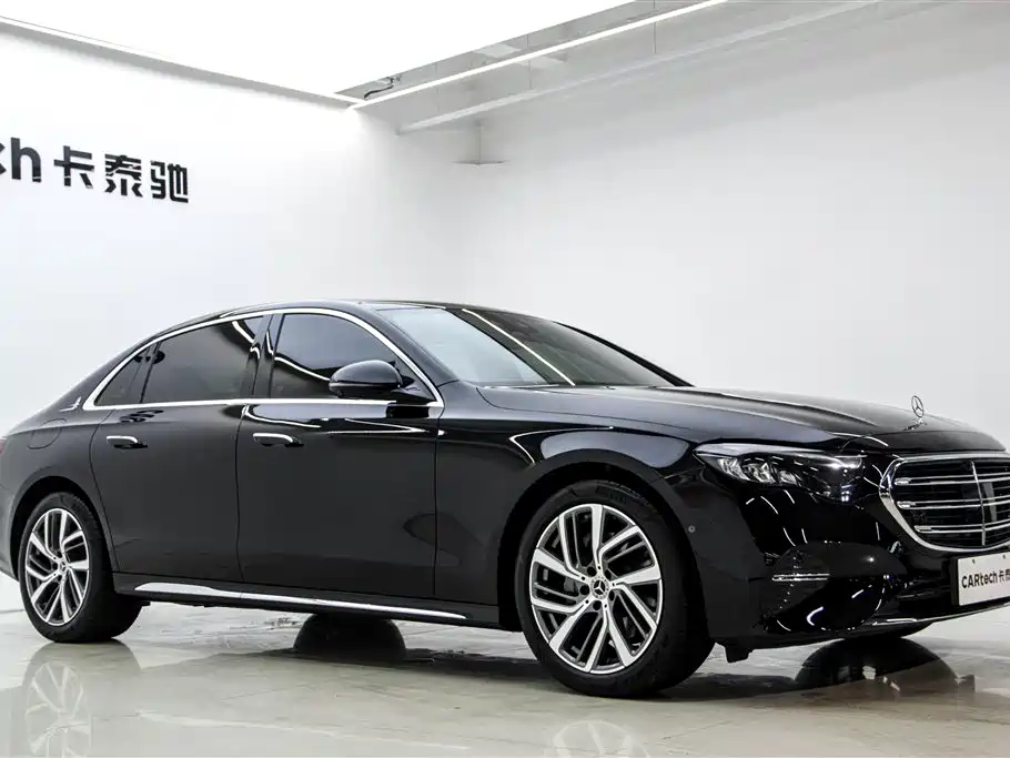 Mercedes-Benz E-Class 2024 E 300 L Fashion фото 2