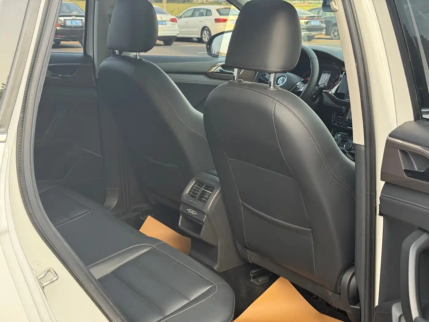Volkswagen Tharu 2020 280TSI 2WD Luxury Edition China V фото 9
