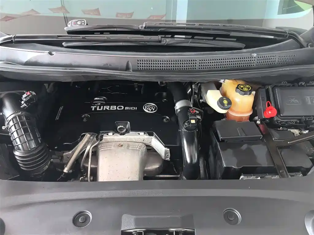 Buick GL8 2018 ES 28T Comfort Type China VI фото 16