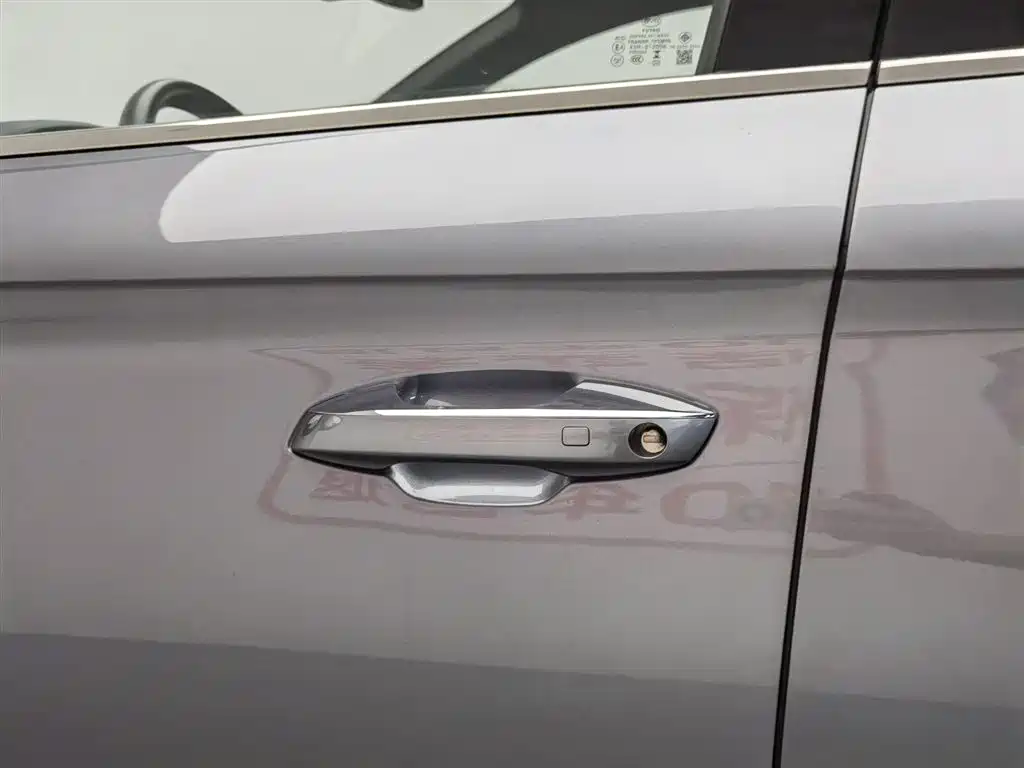 BYD Song PLUS PHEV 2024 Glory Edition EV 520km Flagship фото 18