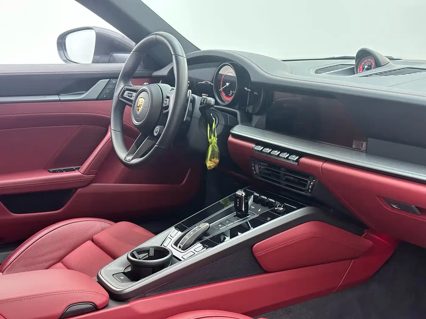 Porsche 911 2022 Carrera 3.0T фото 11