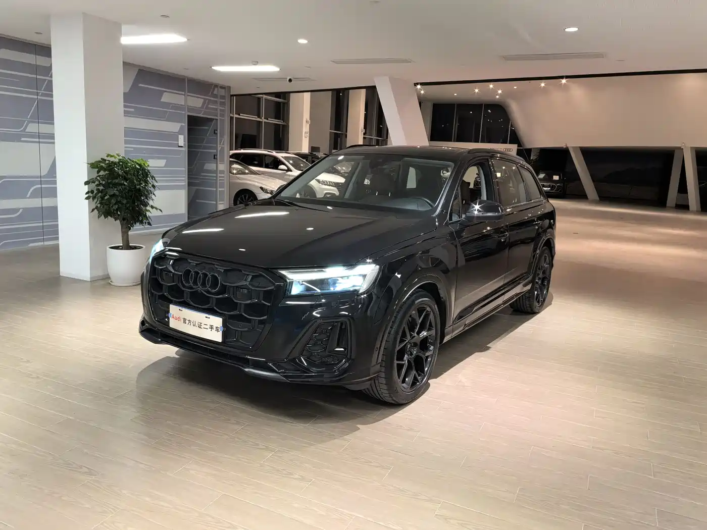 AUDI Q7