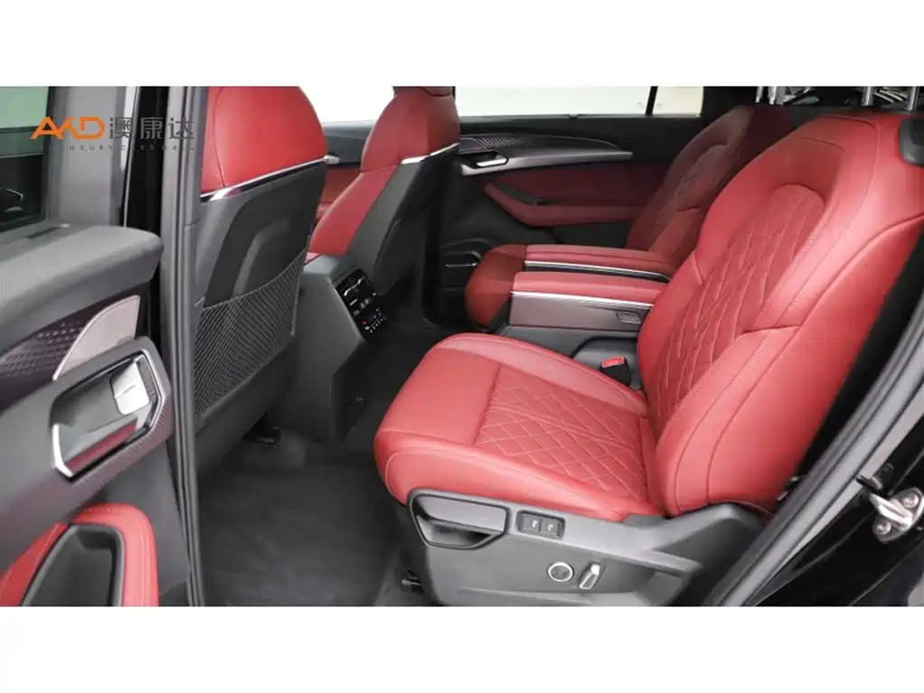 Audi Q6 2024 45 TFSI quattro Black Warrior Edition 6-seater фото 7