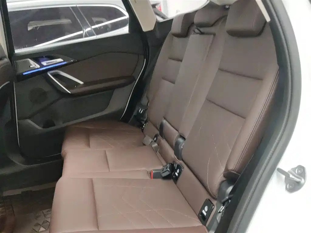BMW X1 2023 sDrive25Li X Design Package фото 17