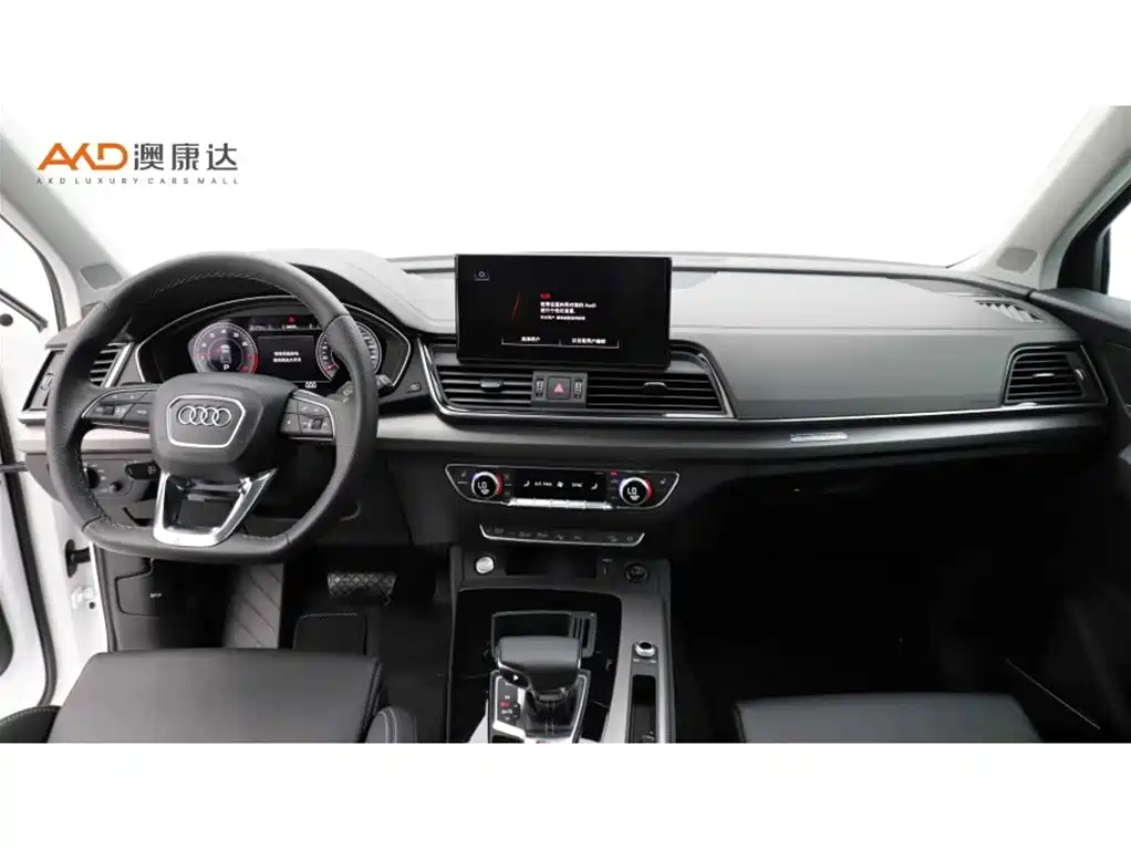 Audi Q5L 2022 Facelift 45T Luxury Dynamic фото 5
