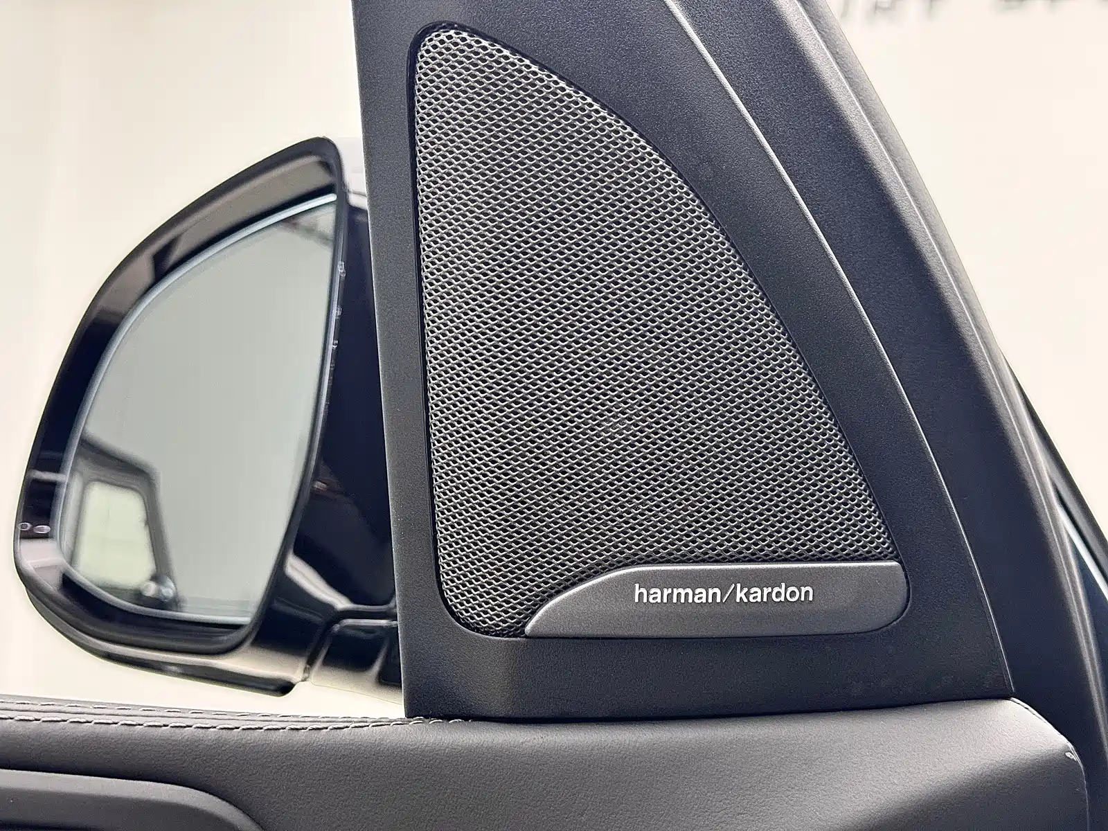 Photo 17 - BMW X7
