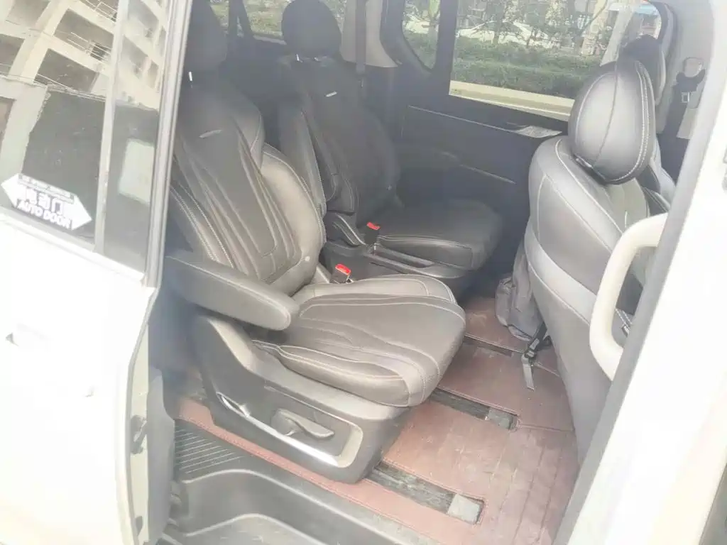 Photo 11 - Maxus G20