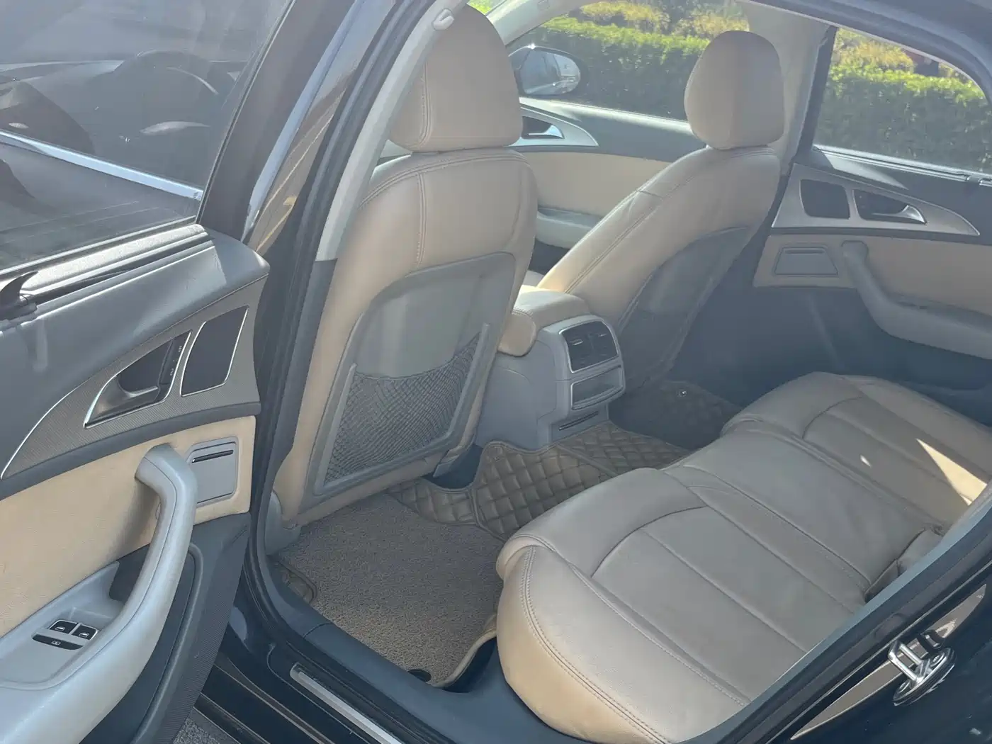 Audi A6L 2012 TFSI Comfort фото 12