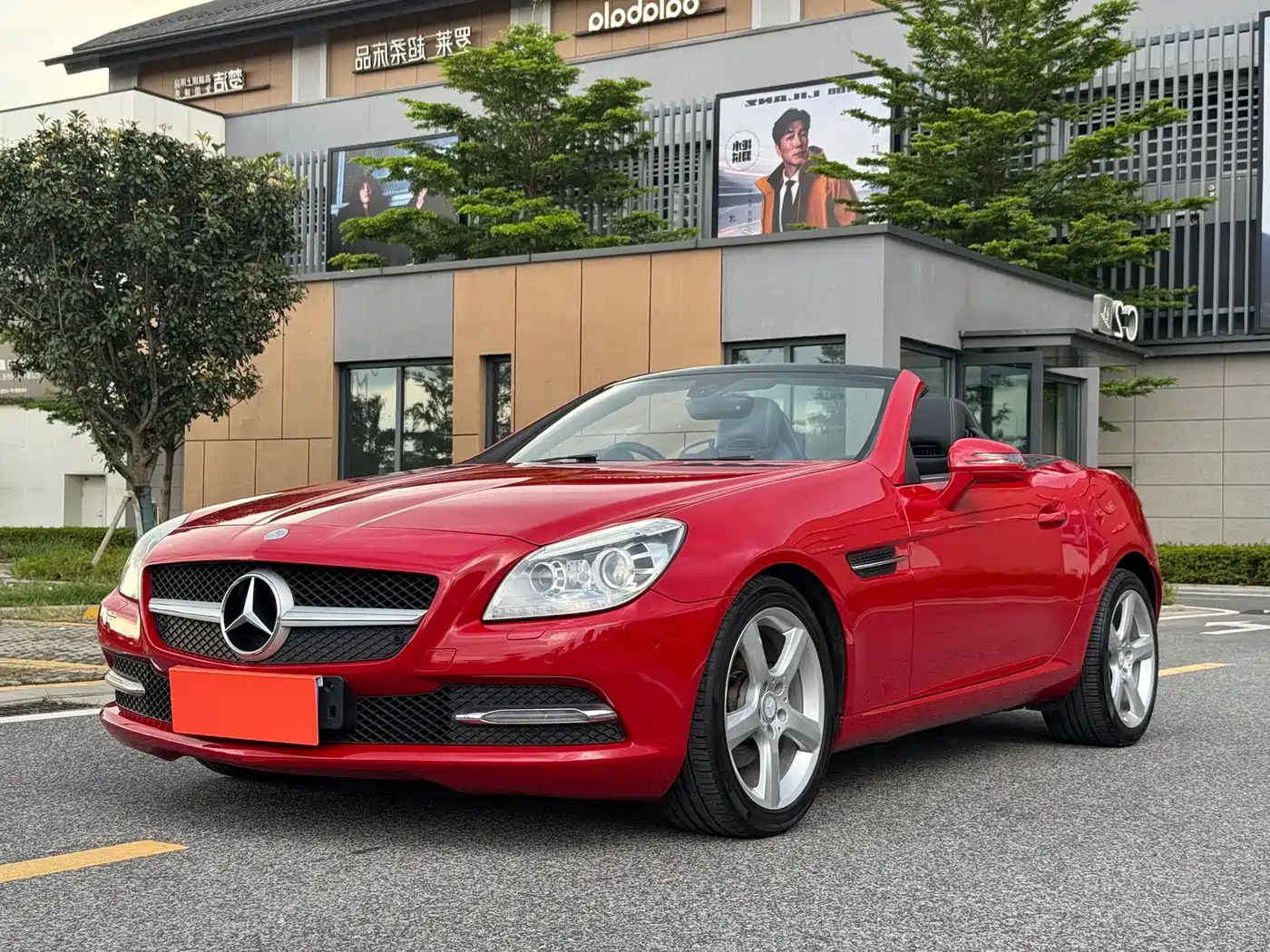 Mercedes-Benz SLK-Class 2011 SLK 200 Fashion