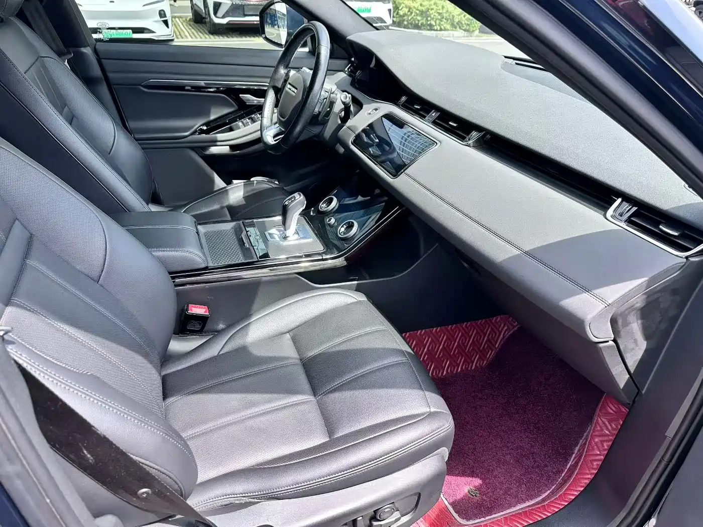 Land Rover Range Rover Evoque 2020 249PS R-DYNAMIC SE Sport Tech Edition фото 6
