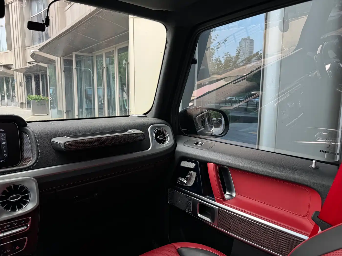 Mercedes-Benz G-Class AMG 2020 AMG G 63 фото 26