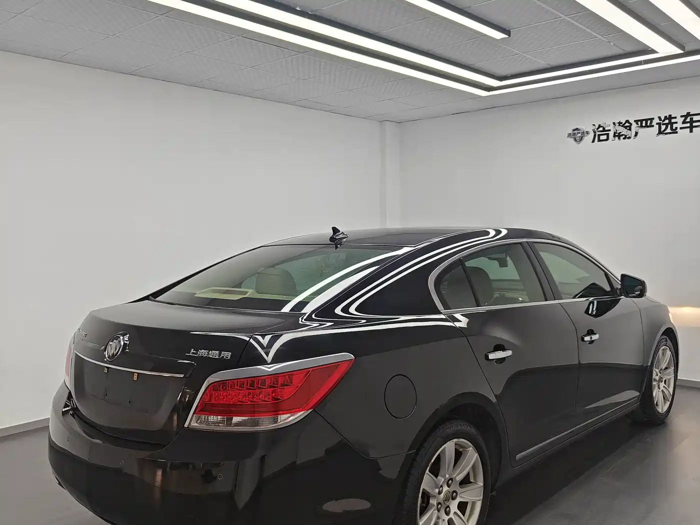 Фото 6 - Buick LaCrosse