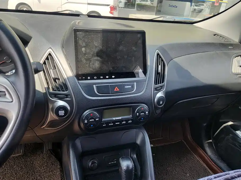 Hyundai Beijing Hyundai ix35 2013 2.0L Auto 2WD Smart GLS China IV фото 13