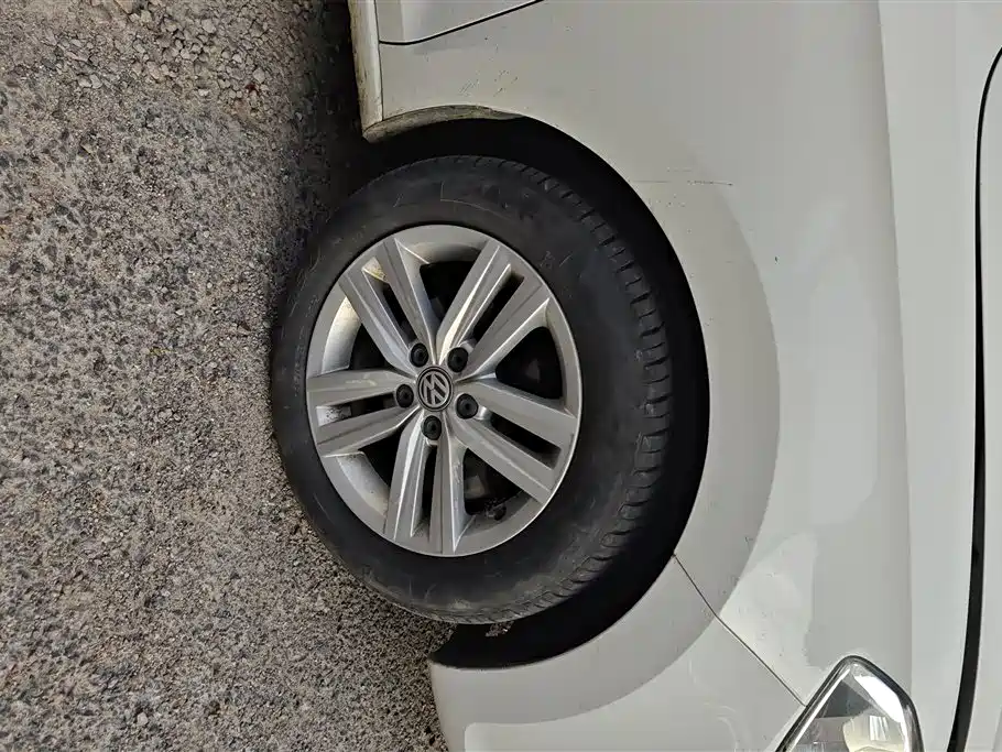 Volkswagen Santana 2015 Gran Santana 1.6L Automatic Comfort фото 6