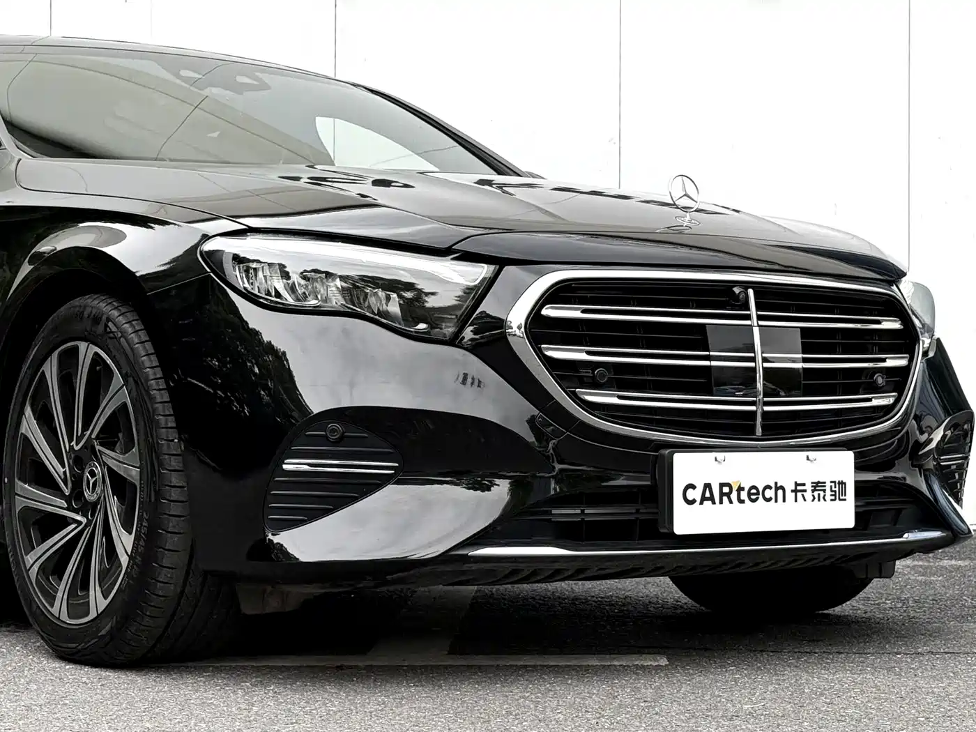 Mercedes-Benz E-Class 2024 Model E 300 L Luxury фото 22