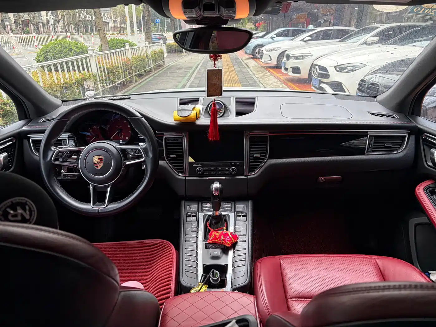 Porsche Macan 2017 Macan GTS 3.0T фото 3