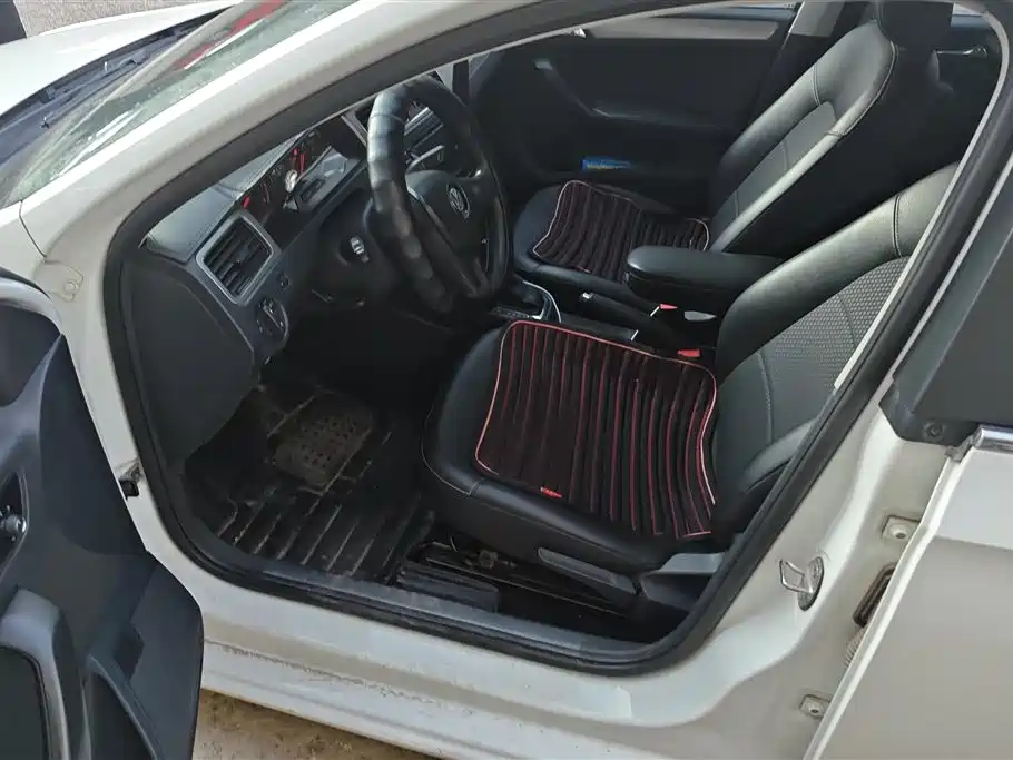 Volkswagen Santana 2015 Gran Santana 1.6L Automatic Comfort фото 9