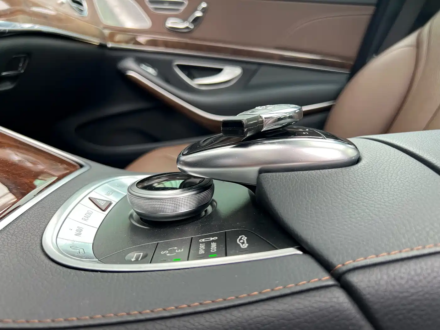 Mercedes-Benz S-Class 2017 S 400 L фото 28